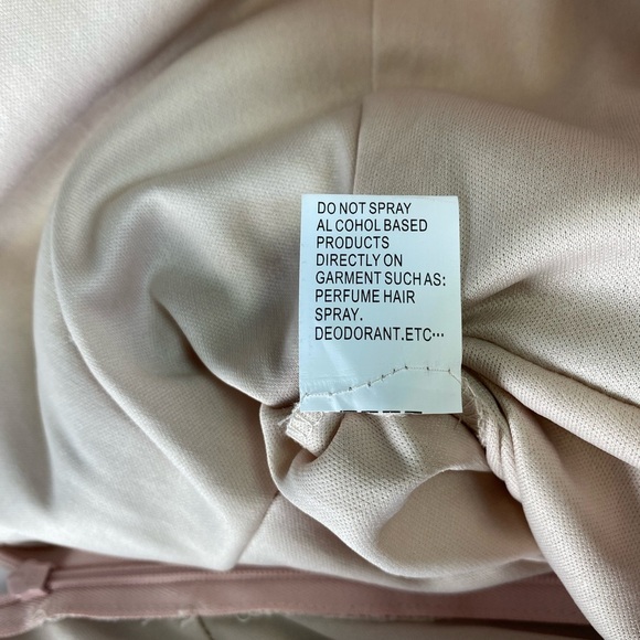 Mac Duggal floral applique illusion gown - Picture 12 of 13